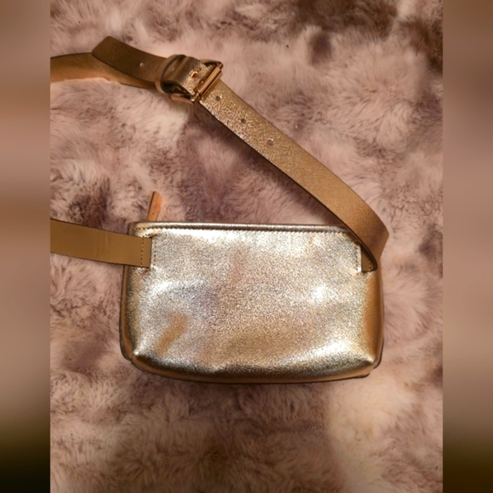 Michael Kors | Adjustable Belt Bag FANNY PACK - Gold | NEW WITHOUT TAGS NO CHARM - Picture 6 of 7